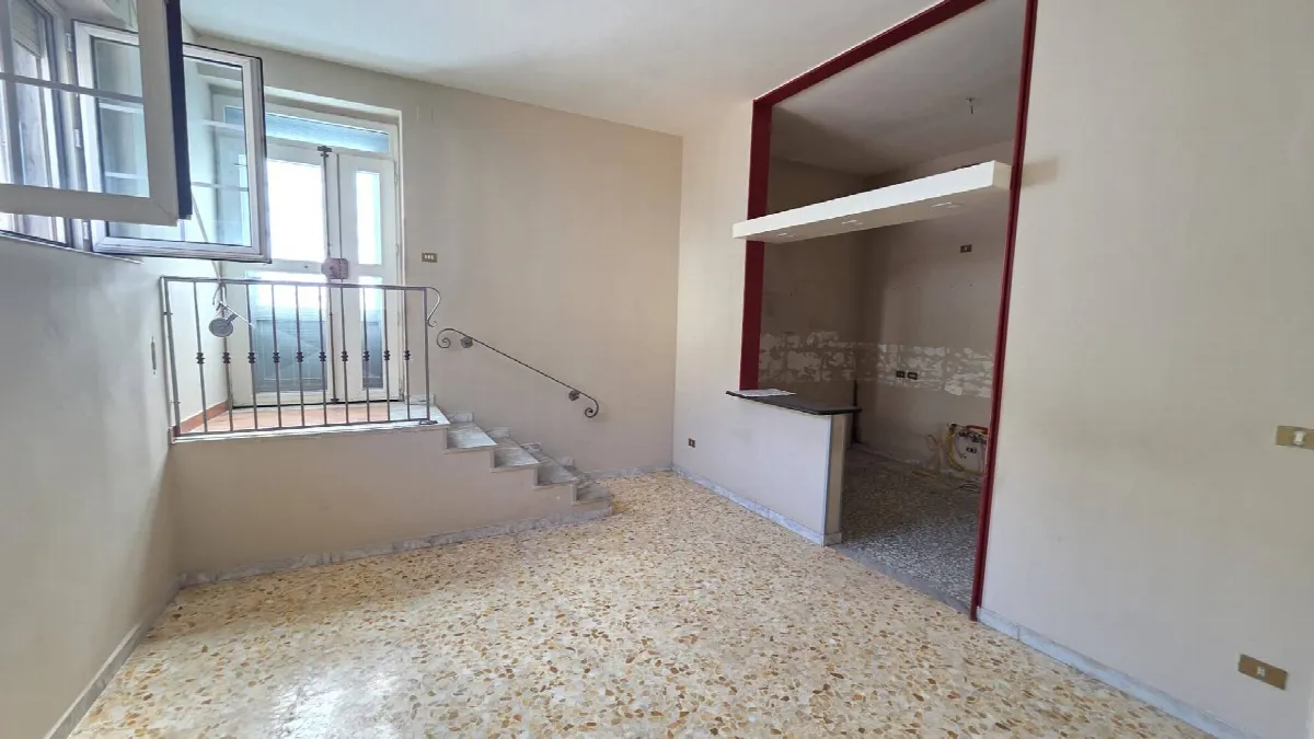 Casa Indipendente in vendita a Pratola Serra - foto 4