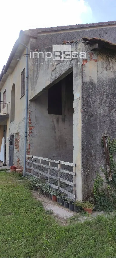 Rustico/Casale in vendita a Paese - foto 2
