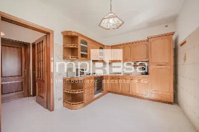 Casa Indipendente in vendita a Paese - foto 1