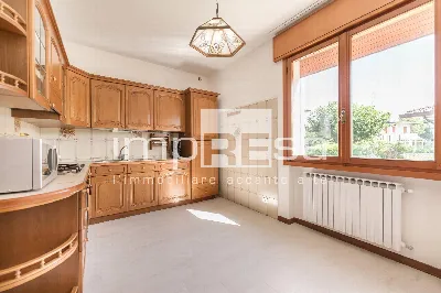 Casa Indipendente in vendita a Paese - foto 2