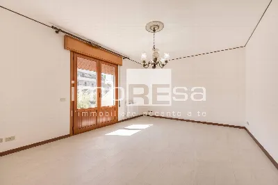 Casa Indipendente in vendita a Paese - foto 4