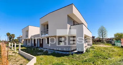 Casa Indipendente in vendita a Paese - foto 2