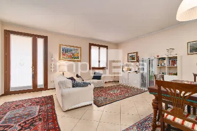 Casa Indipendente in vendita a Ponzano Ven... - foto 1
