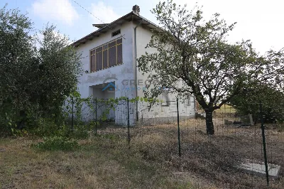 Villa in vendita a Controguerra - foto 4