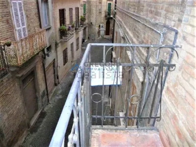 Casa Indipendente in vendita a Monsampolo ... - foto 3