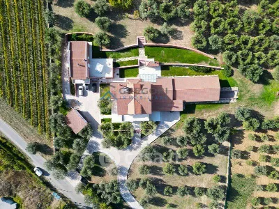 Villa in vendita a Mosciano Sant'Angelo - foto 1