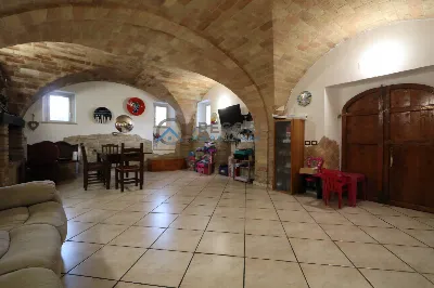 Casa Indipendente in vendita a Controguerr... - foto 2