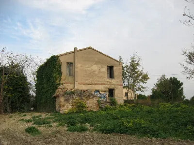 Rustico/Casale in vendita a Camerano - foto 2