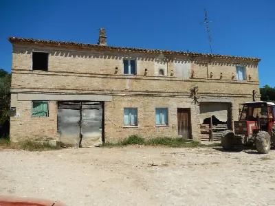 Rustico/Casale in vendita ad Altidona - foto 8