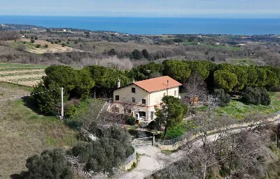 Rustico/Casale in vendita a Ripatransone - foto 1