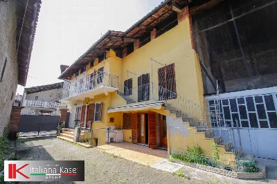 Casa Indipendente in vendita a Cuceglio - foto 2