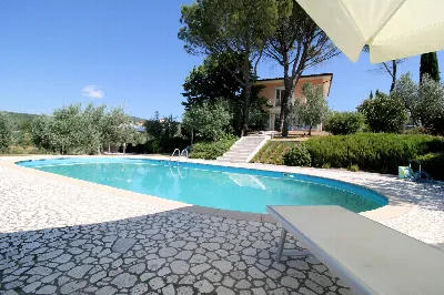Villa in vendita a Capolona - foto 1