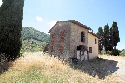 Rustico/Casale in vendita a Quarrata - foto 1