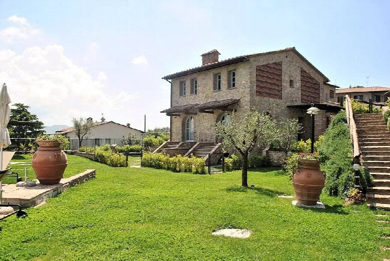 Rustico/Casale in vendita a Chianni - foto 1