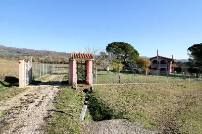 Rustico/Casale in vendita a Roccastrada - foto 2