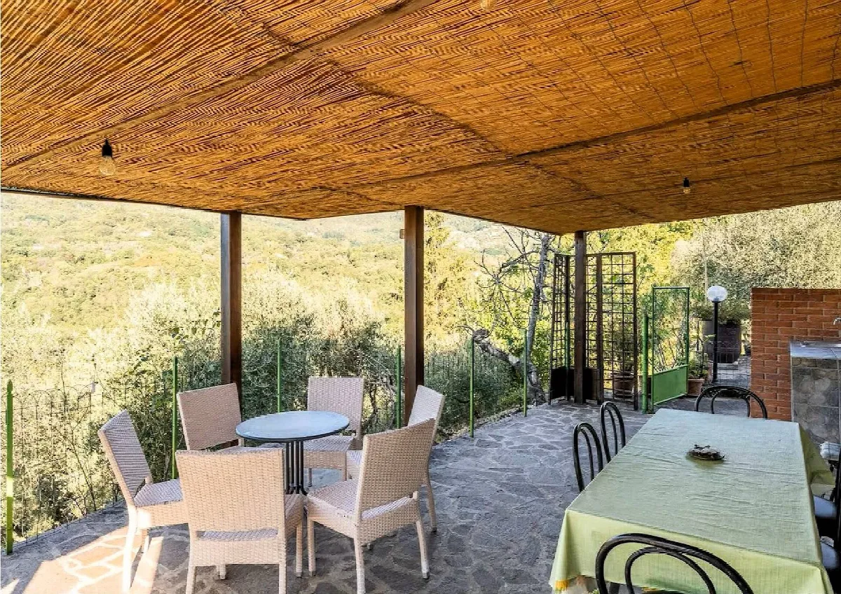 Rustico/Casale in vendita a Pescia - foto 2