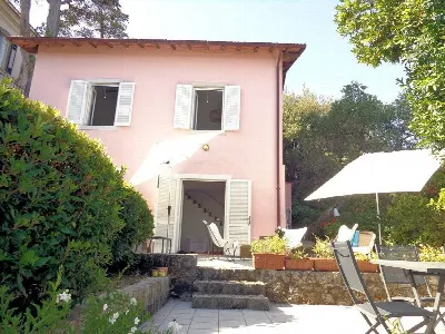 Casa Indipendente a Marciana