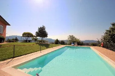 Villa a Pescia