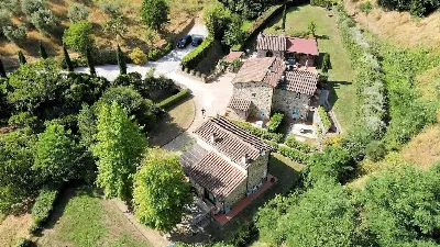 Rustico/Casale in vendita a Lamporecchio - foto 1