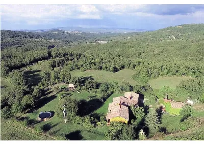 Rustico/Casale in vendita a Montieri - foto 1