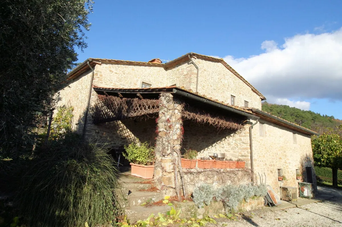 Rustico/Casale in vendita a Serravalle Pistoiese - foto 2