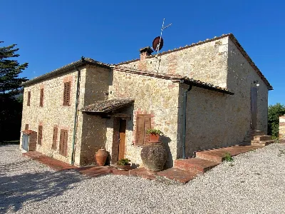 Rustico/Casale in vendita a Castelnuovo di... - foto 1