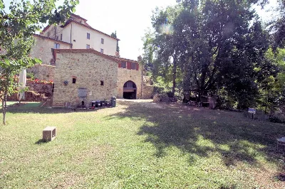 Rustico/Casale in vendita a Colle di Val d... - foto 9