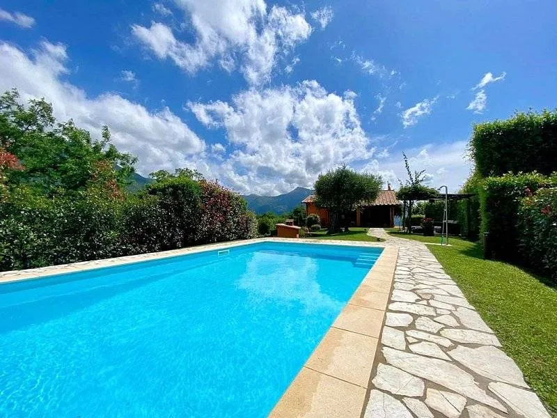 Rustico/Casale in vendita a Camaiore - foto 1