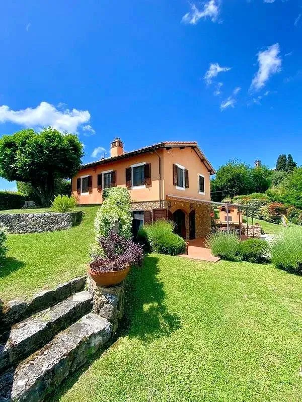 Rustico/Casale in vendita a Camaiore - foto 2
