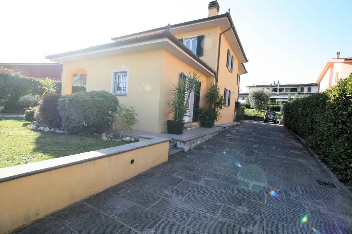 Villa in vendita a Montecarlo - foto 2