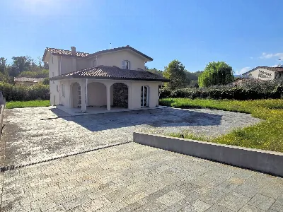 Villa in vendita a Capannori - foto 1