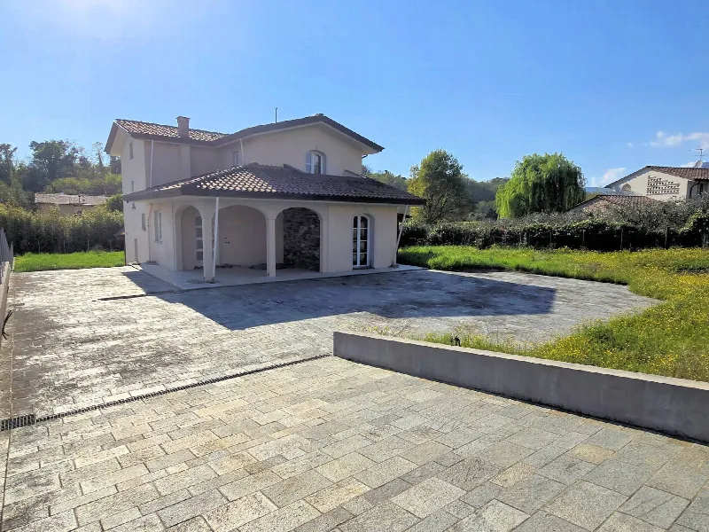 Villa in vendita a Capannori - foto 1