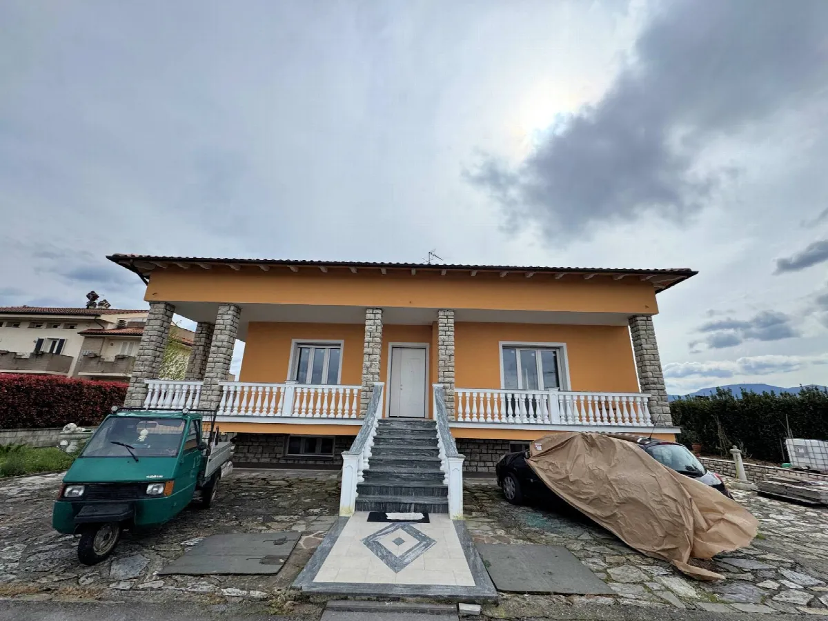 Villa in vendita a Altopascio - foto 2