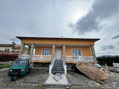 Villa in vendita a Altopascio - foto 2