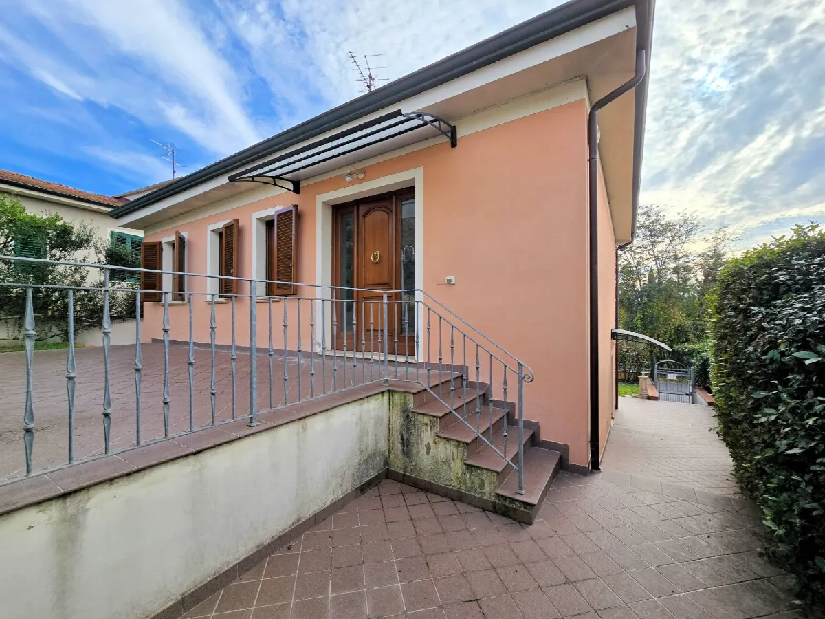 Villa in vendita a Montopoli in Val d'Arno - foto 2