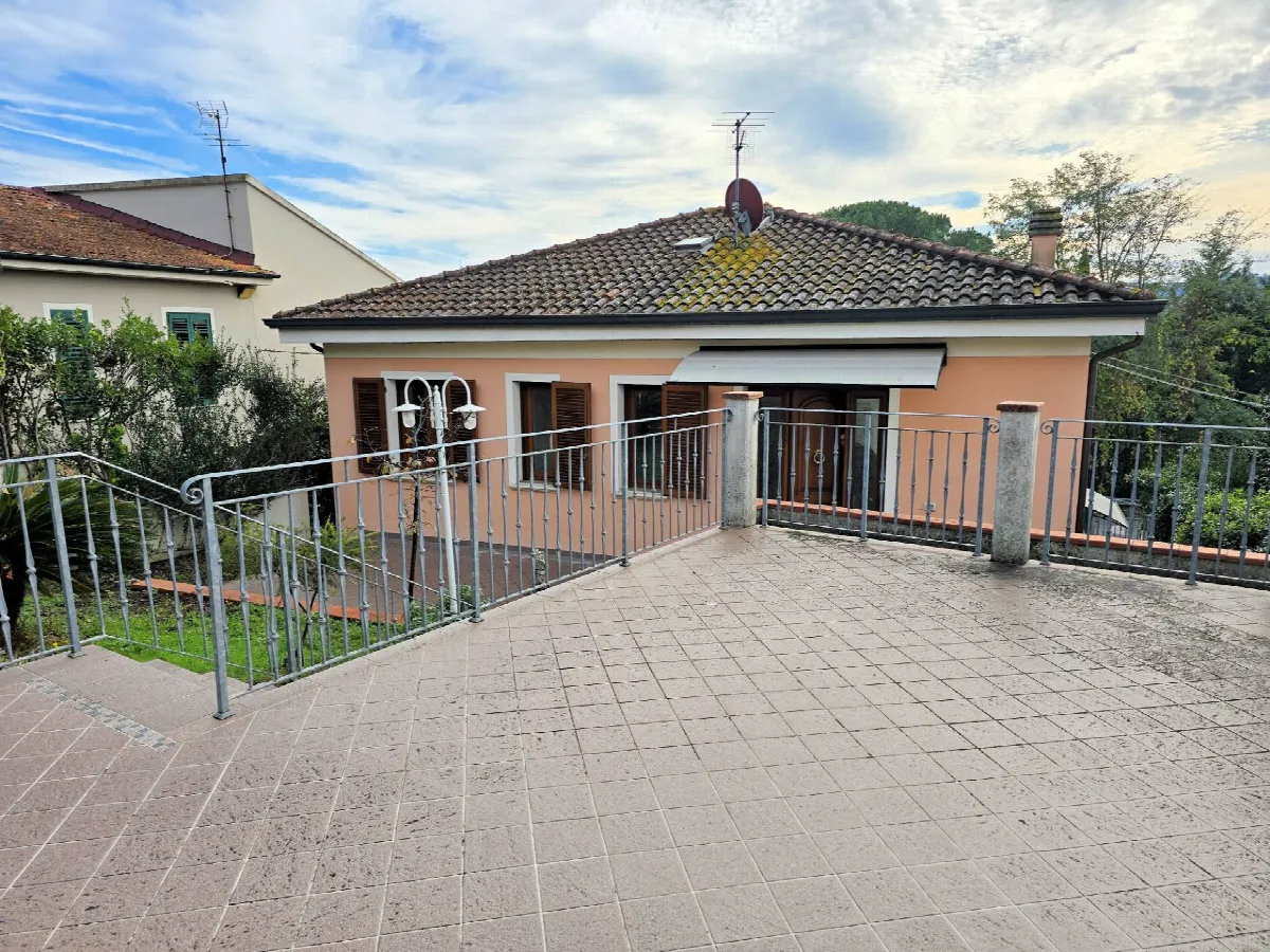 Villa in vendita a Montopoli in Val d'Arno - foto 3