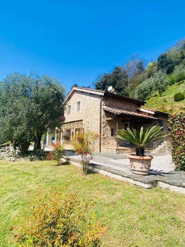 Rustico/Casale in vendita a Pescaglia - foto 1