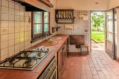 Rustico/Casale in vendita a Uzzano - foto 8