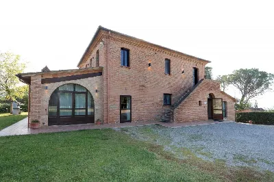 Rustico/Casale in vendita a Chiusi - foto 3