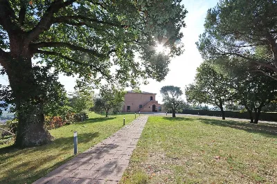 Rustico/Casale in vendita a Chiusi - foto 4