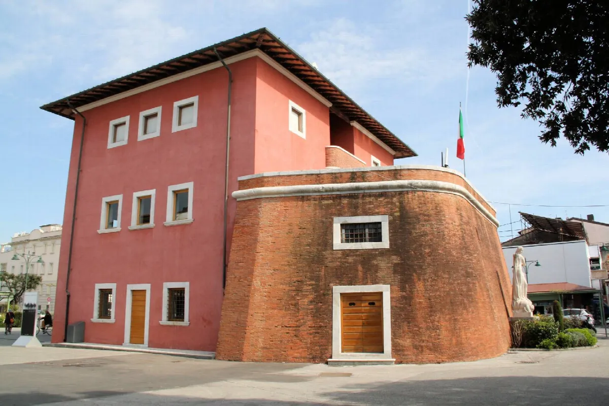Villa in vendita a Forte dei Marmi - foto 5
