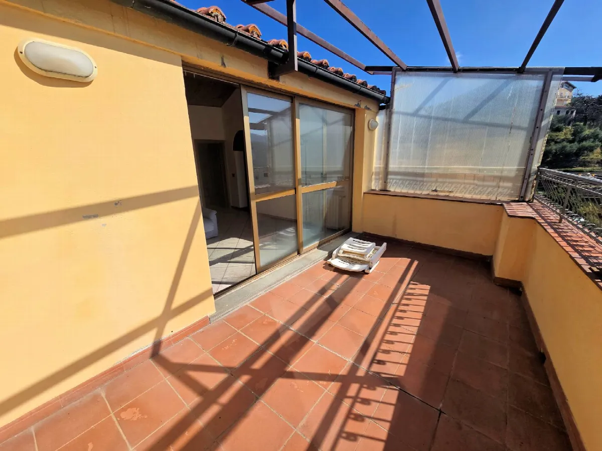 Casa Indipendente in vendita a Pescia - foto 2