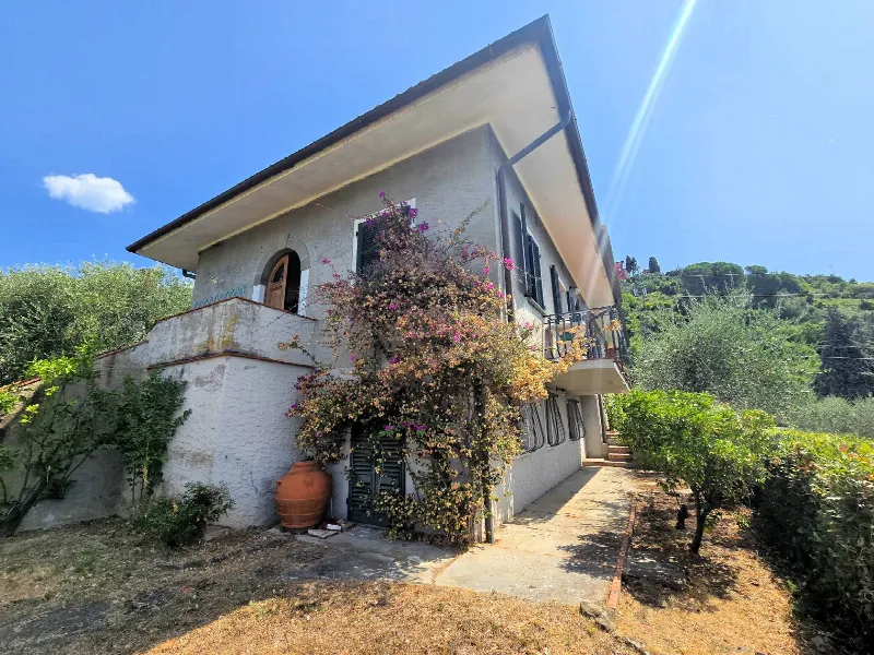 Villa in vendita a Uzzano - foto 1