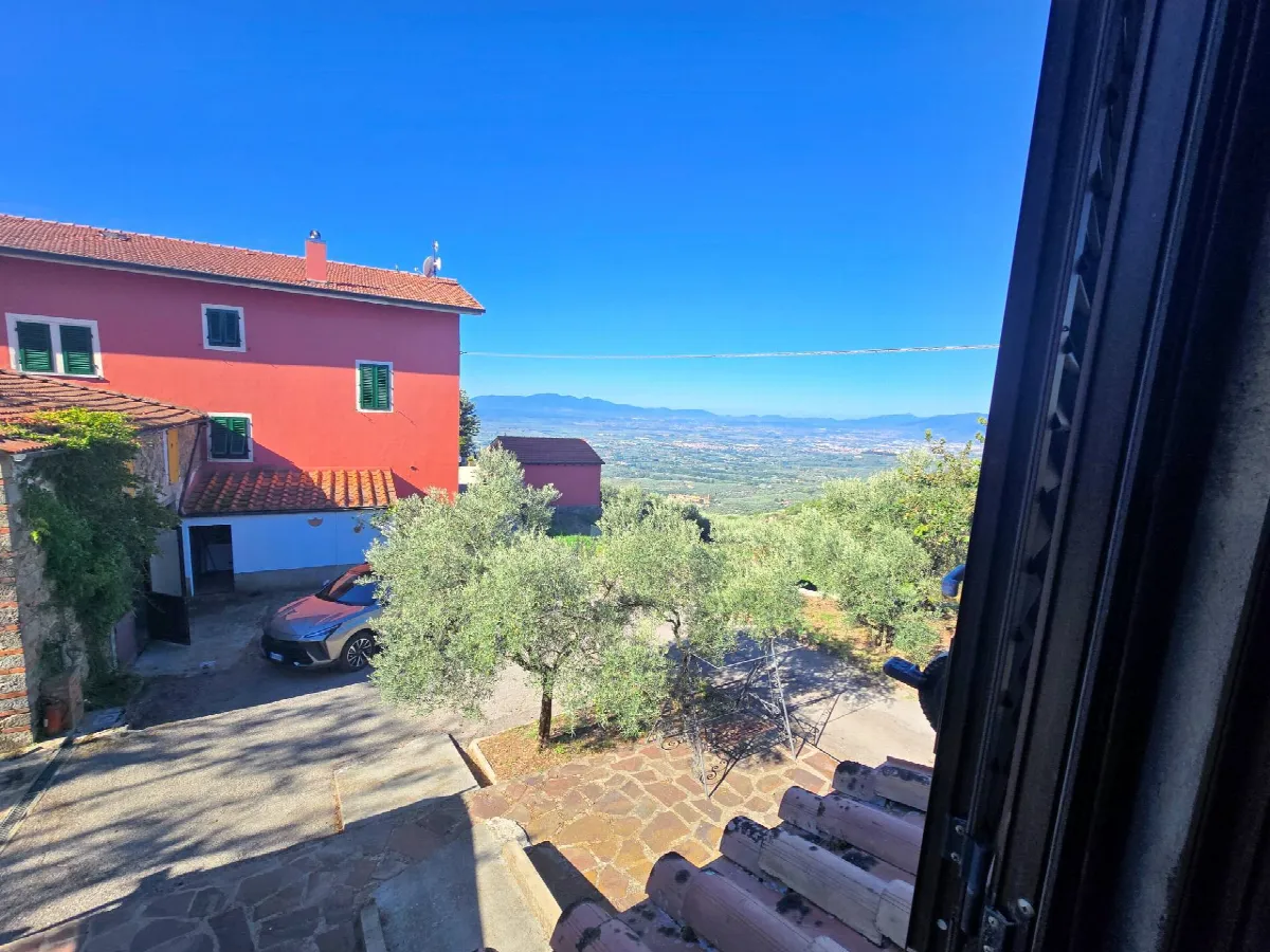 Rustico/Casale in vendita a Larciano - foto 2
