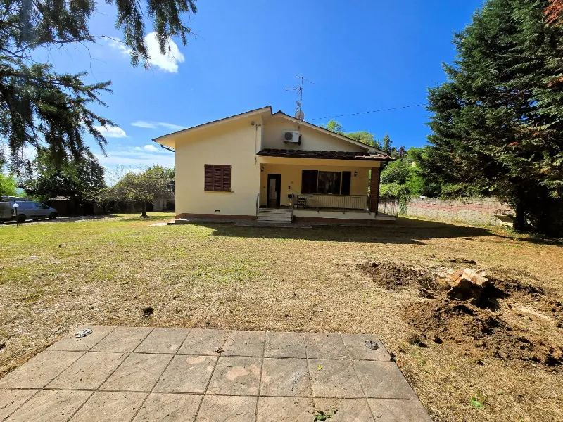 Villa in vendita a Marliana - foto 1