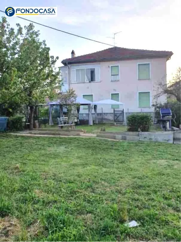 Casa Indipendente in vendita a Cairo Montenotte - foto 1