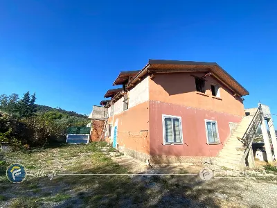 Casa Indipendente in vendita a Albenga - foto 3