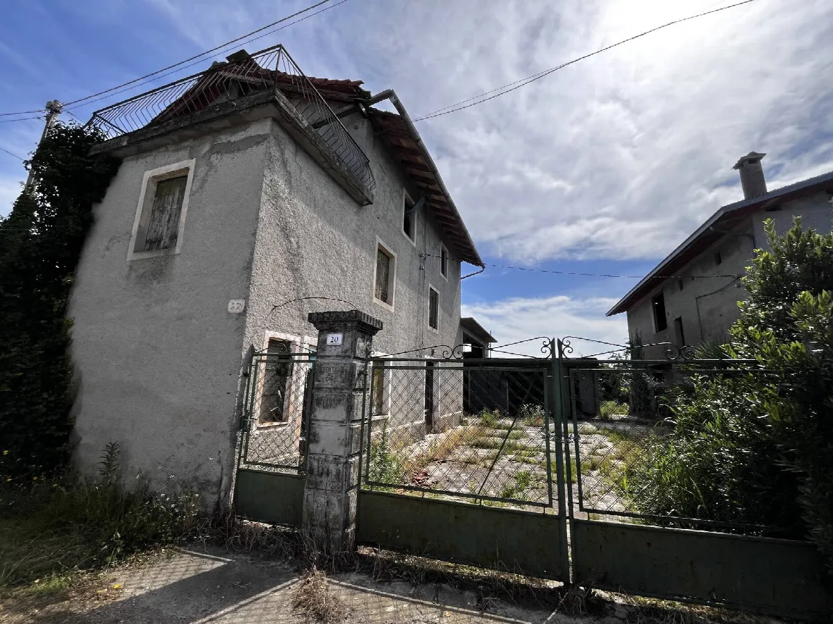 Rustico/Casale in vendita a San Martino al Tagliamento - foto 2