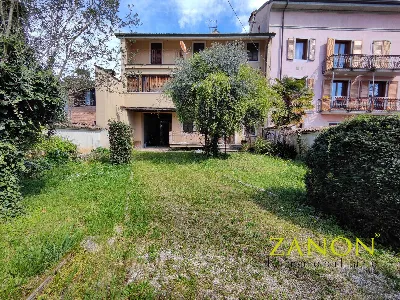 Casa Indipendente in vendita a Gorizia - foto 1