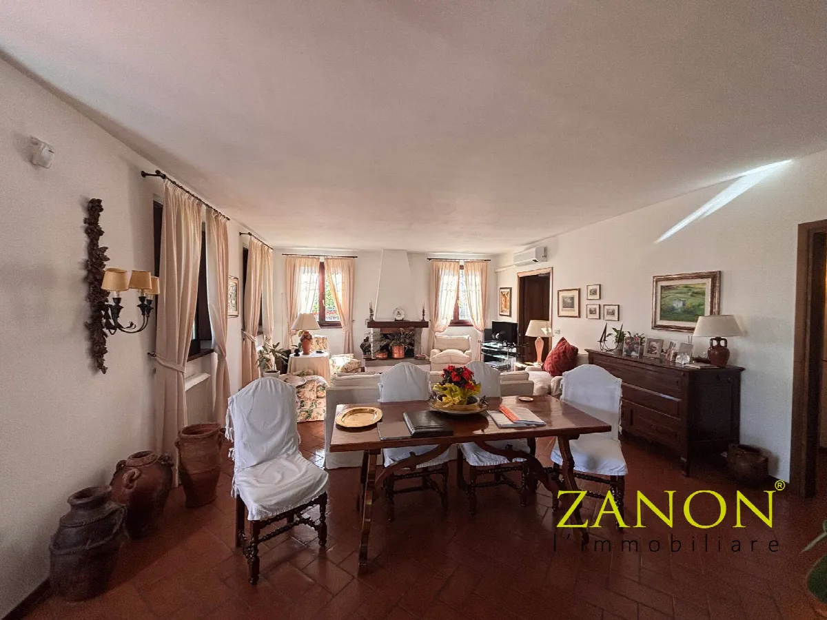 Villa in vendita a Capriva del Friuli - foto 4